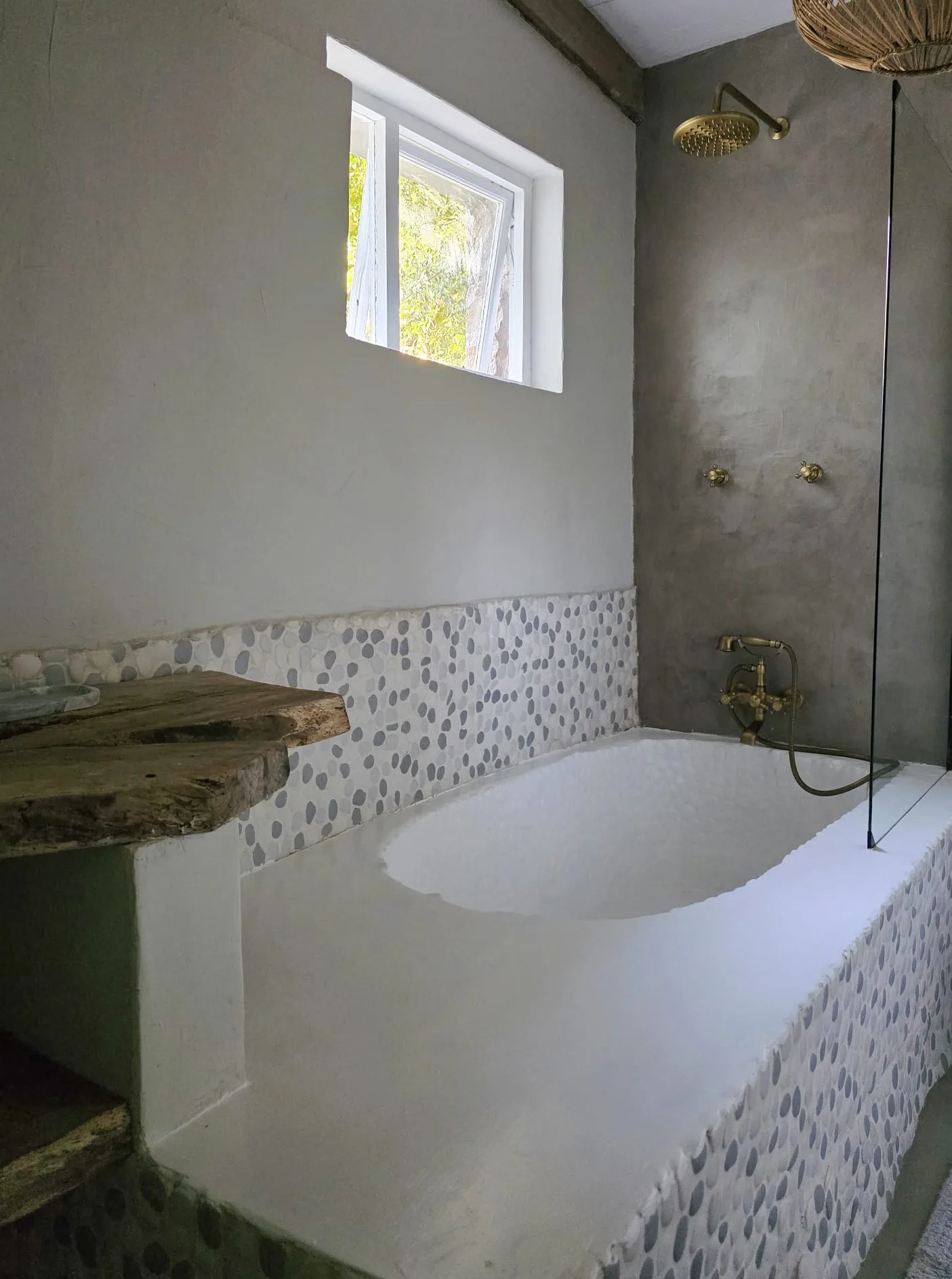 Stone Suite