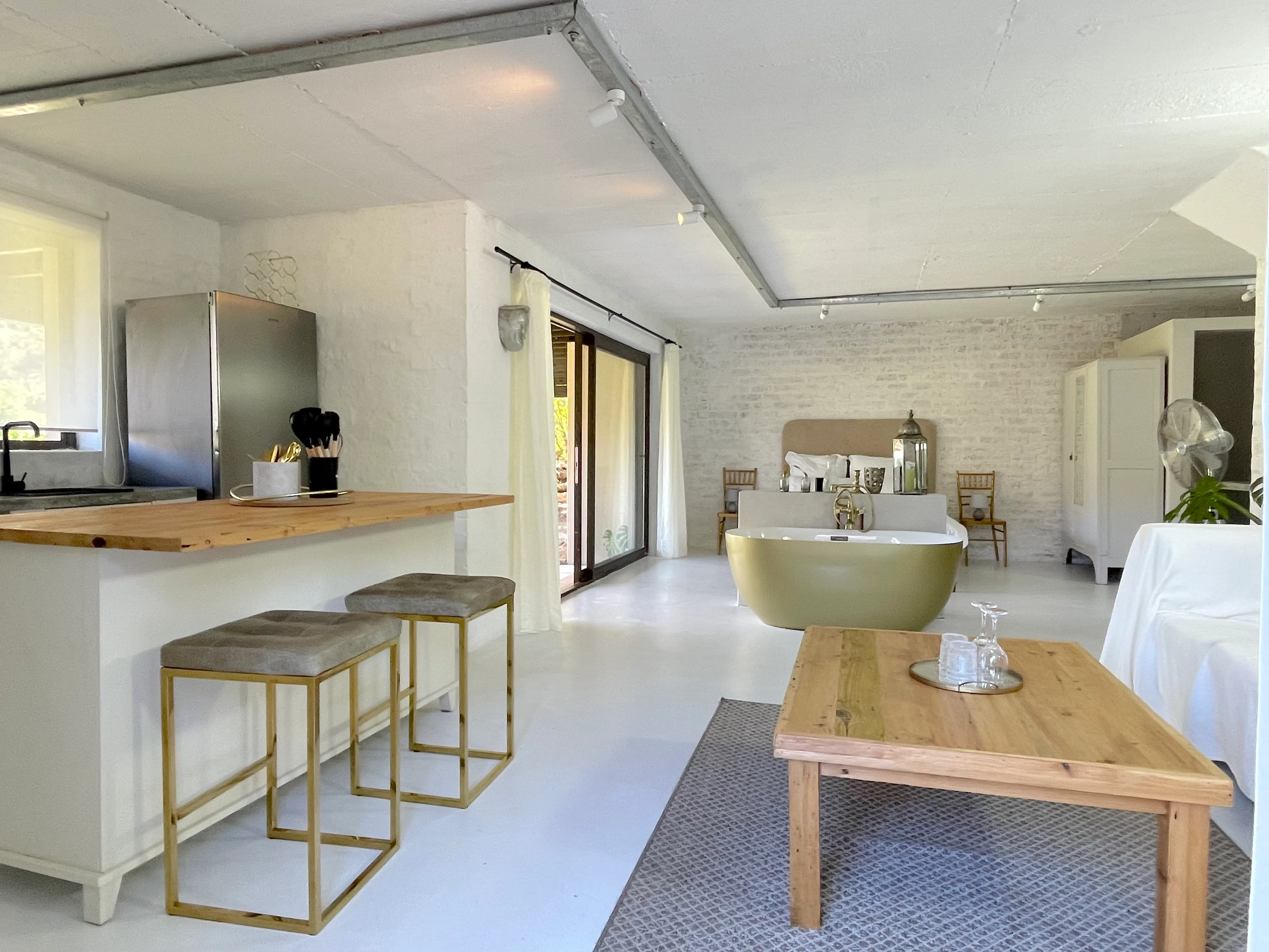 Upstairs Apartment